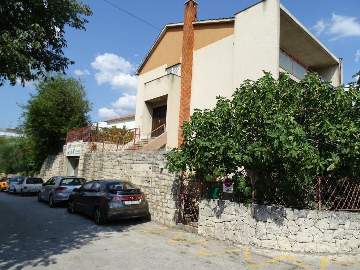 Job Studio Apartments Спліт Екстер'єр фото