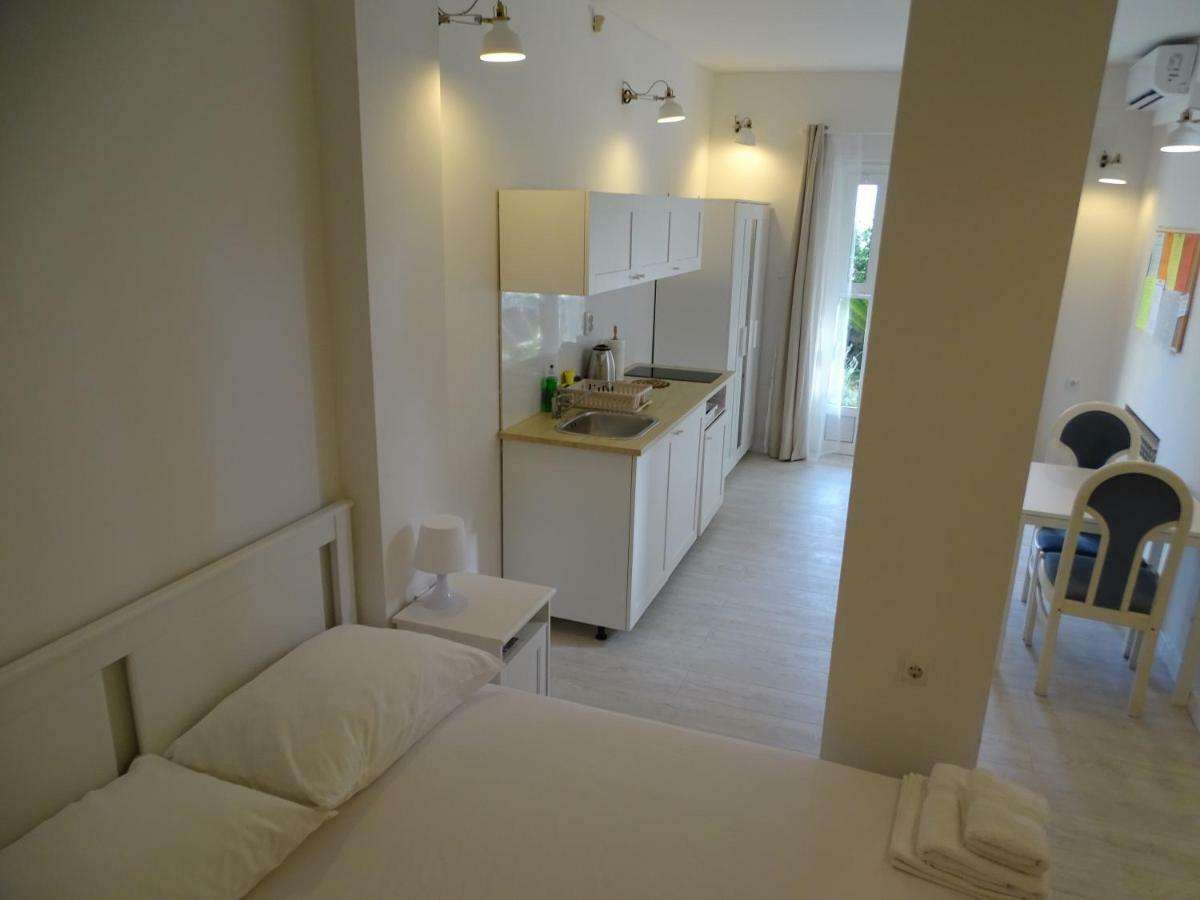 Job Studio Apartments Спліт Екстер'єр фото